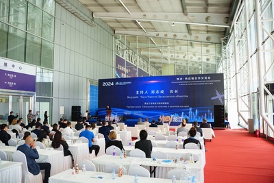 Media attachments/mediaevent/53/2 2
